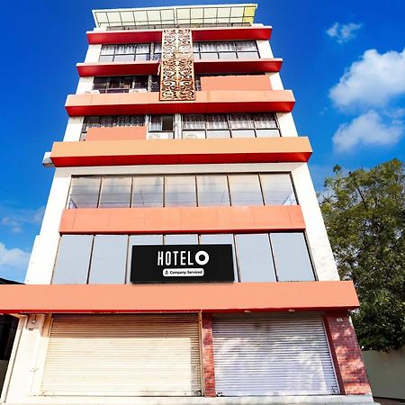 Super Hotel O Geeta Mandir Formerly Hotel Green Park 아흐메다바드 외부 사진