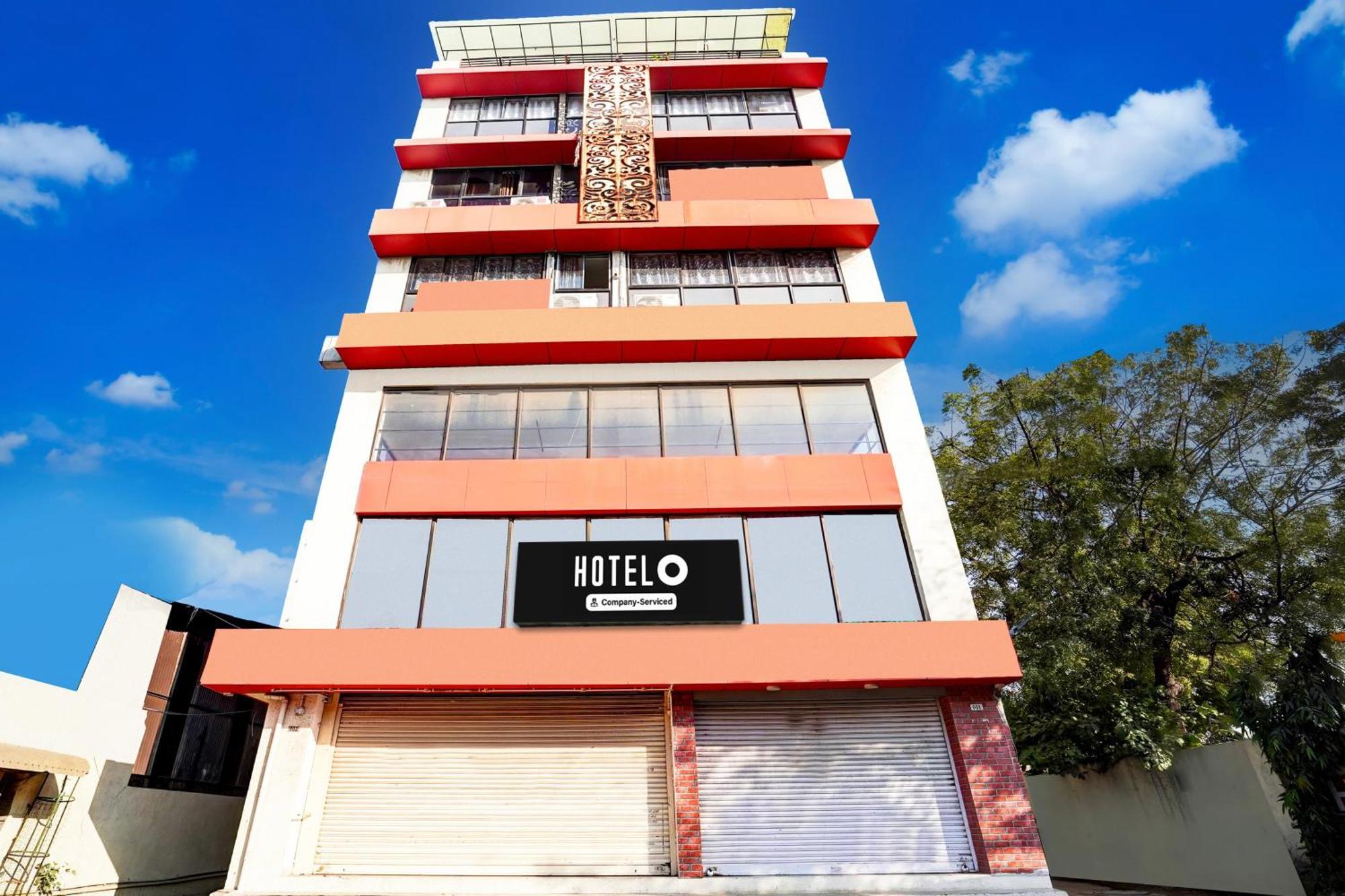 Super Hotel O Geeta Mandir Formerly Hotel Green Park 아흐메다바드 외부 사진